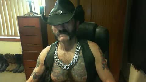 leathergreaser online show from 09-08-25, 09:58