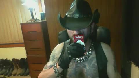 leathergreaser online show from 02-28-26, 07:37