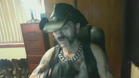 leathergreaser online show from 03-10-26, 08:25