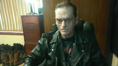 leathergreaser online show from 06-16-26, 10:12