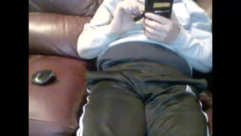 Snapshot of leatherpants68 chatting on 10-30-25, 06:52 leatherpants68 online show from 10-30-25, 06:52