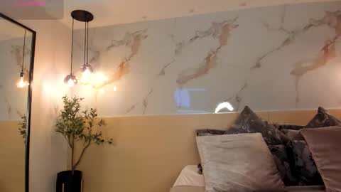    online show from 10-13-25, 11:05