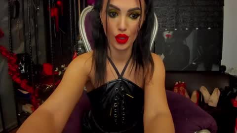 Lea online show from 12-23-24, 05:39