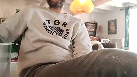 lebovski42002 online show from 12-11-24, 08:26