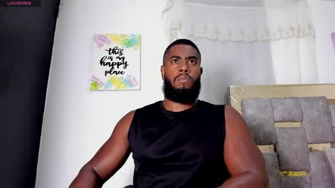 Snapshot of lebron_millionss chatting on 04-15-26, 01:01 lebron millionss online show from 04-15-26, 01:01