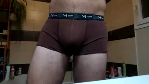 lebrun1985 online show from 12-22-25, 05:59