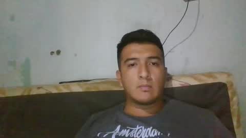 Snapshot of leche_dura122 chatting on 01-19-25, 01:43 leche_dura122 online show from 01-19-25, 01:43