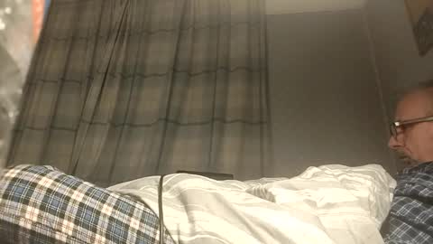 Snapshot of lechertachatte4444 chatting on 10-19-25, 10:10 lechertachatte4444 online show from 10-19-25, 10:10