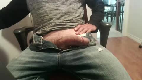 LeDoc  online show from 09-28-25, 01:55