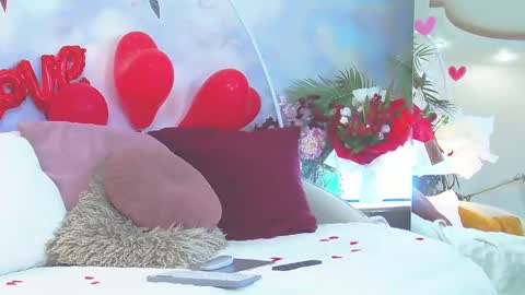 Snapshot of ledy_mary chatting on 02-16-25, 10:10 ledy mary online show from 02-16-25, 10:10