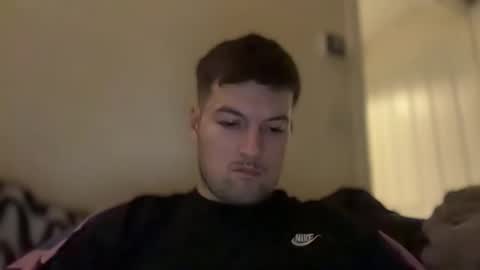 Snapshot of leedslad35 chatting on 12-10-24, 07:22 leedslad35 online show from 12-10-24, 07:22