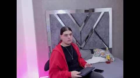 leenox online show from 02-03-26, 06:22