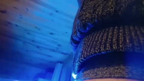 Snapshot of lefrancais33000 chatting on 01-20-25, 04:34 Dliciousman online show from 01-20-25, 04:34