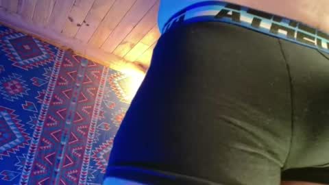 Snapshot of lefrancais33000 chatting on 03-11-25, 08:31 Dliciousman online show from 03-11-25, 08:31