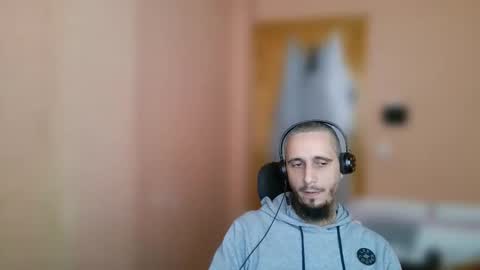 lefrenchiies online show from 01-13-26, 10:09