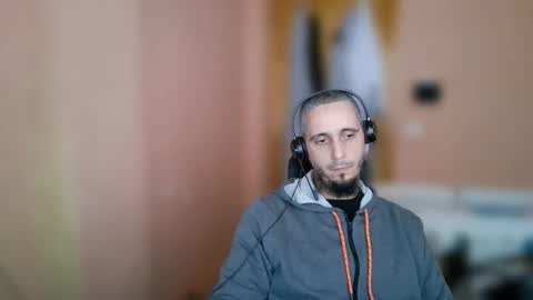 lefrenchiies online show from 01-19-26, 01:59