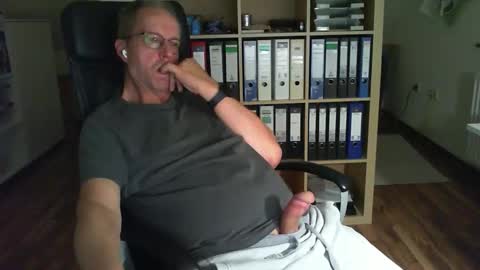 Dave online show from 09-23-25, 09:51