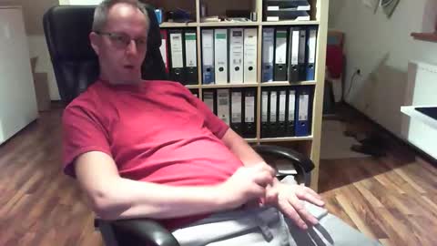 Dave online show from 11-07-25, 03:45