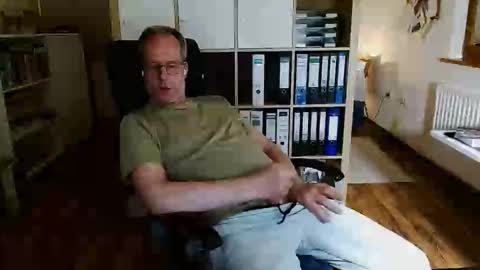 Dave online show from 05-19-26, 09:54