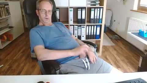 Dave online show from 07-11-26, 02:20