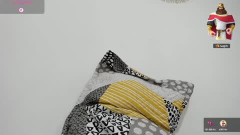 Snapshot of legolas_15 chatting on 12-23-24, 01:45 Alejandro online show from 12-23-24, 01:45