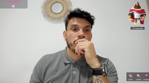 Snapshot of legolas_15 chatting on 12-27-24, 02:54 Alejandro online show from 12-27-24, 02:54