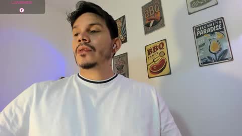 Snapshot of legolas_15 chatting on 02-02-26, 11:31 Alejandro online show from 02-02-26, 11:31