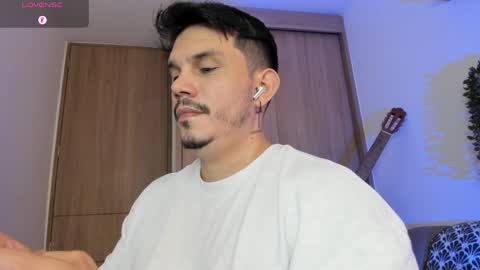 Alejandro online show from 05-09-26, 02:06