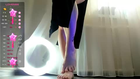 Snapshot of legsofjoy chatting on 03-28-26, 10:37 lola online show from 03-28-26, 10:37