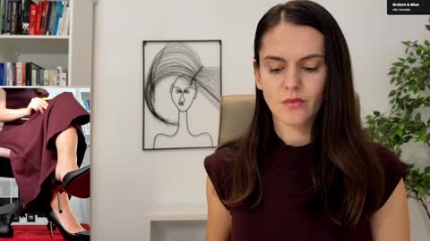 Elle  online show from 01-12-26, 11:37