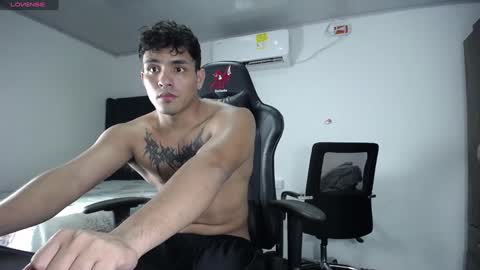  Lei  online show from 12-24-24, 09:55