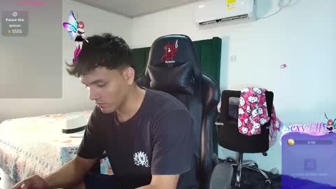  Lei  online show from 02-24-25, 01:35