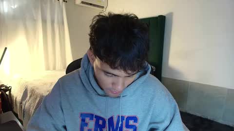  Lei  online show from 11-27-25, 08:11