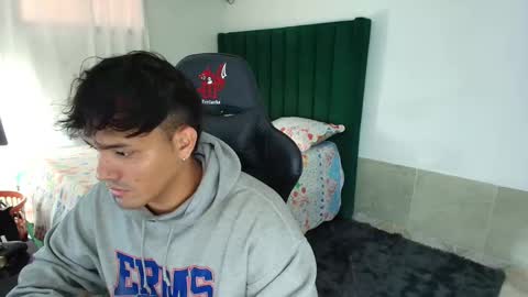 Snapshot of lei_77 chatting on 03-14-26, 09:09 Lei online show from 03-14-26, 09:09