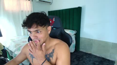 Snapshot of lei_77 chatting on 03-31-26, 09:37 Lei online show from 03-31-26, 09:37