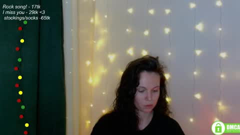 hey Im Leia and I love rock  online show from 05-08-26, 07:08