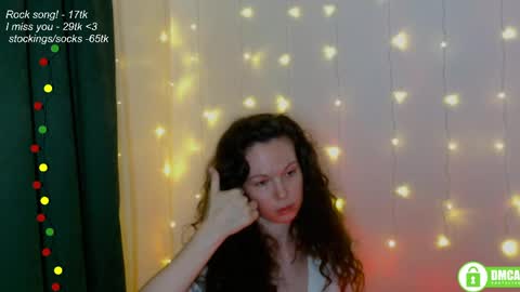 hey Im Leia and I love rock  online show from 05-17-26, 07:10
