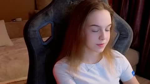 Snapshot of leiamurphy chatting on 03-21-26, 09:14 Leia online show from 03-21-26, 09:14