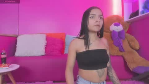 LEIGH ANGELS online show from 06-14-26, 09:50