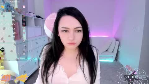 Leighla online show from 10-14-25, 11:27