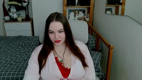 Leila online show from 01-09-25, 01:24