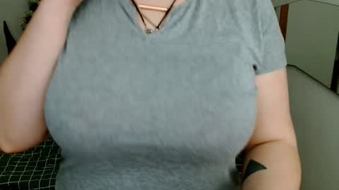 Leila online show from 01-16-25, 08:00