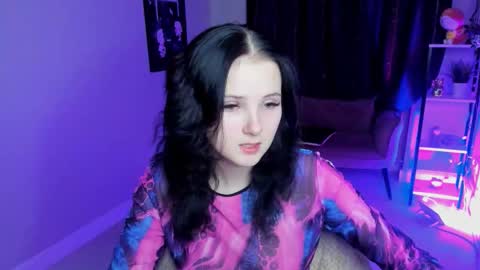 Leila online show from 10-05-25, 05:50