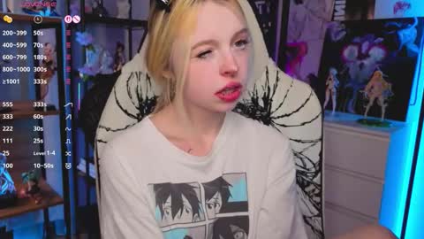 Leila online show from 12-02-25, 05:08