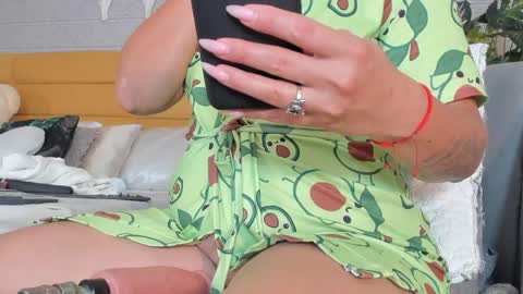   online show from 05-03-26, 09:04