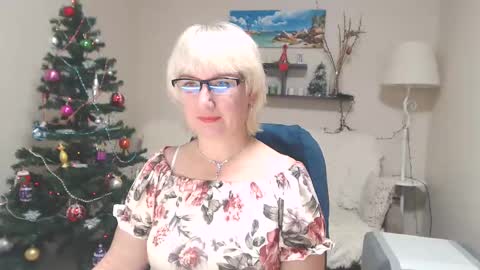 Leila Kinky online show from 12-22-24, 05:56