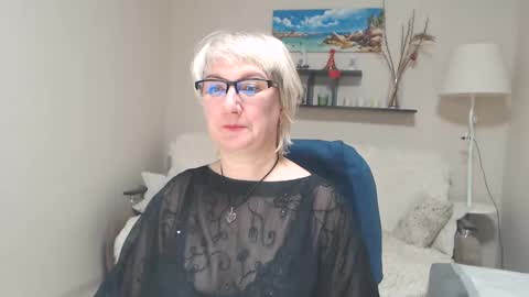 Leila Kinky online show from 01-25-25, 12:47