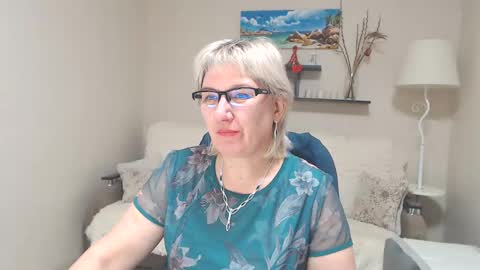 Leila Kinky online show from 01-29-25, 07:15