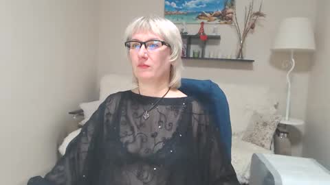 Leila Kinky online show from 01-31-25, 03:11