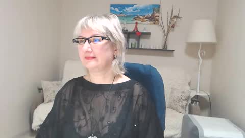 Leila Kinky online show from 02-10-25, 08:09
